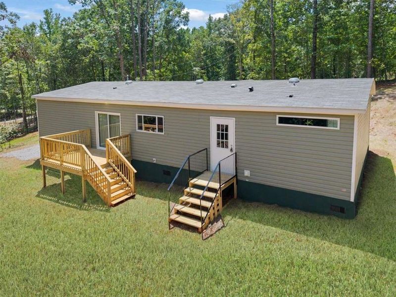 Exterior details and patio area of a home in , Eatonton (Image 2). Exterior details and patio area of a home in , Eatonton (Image 2).