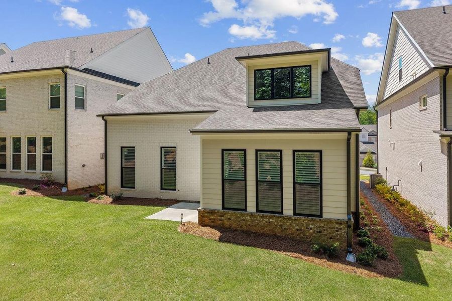 Exterior details and patio area of a home in , Alpharetta (Image 4).