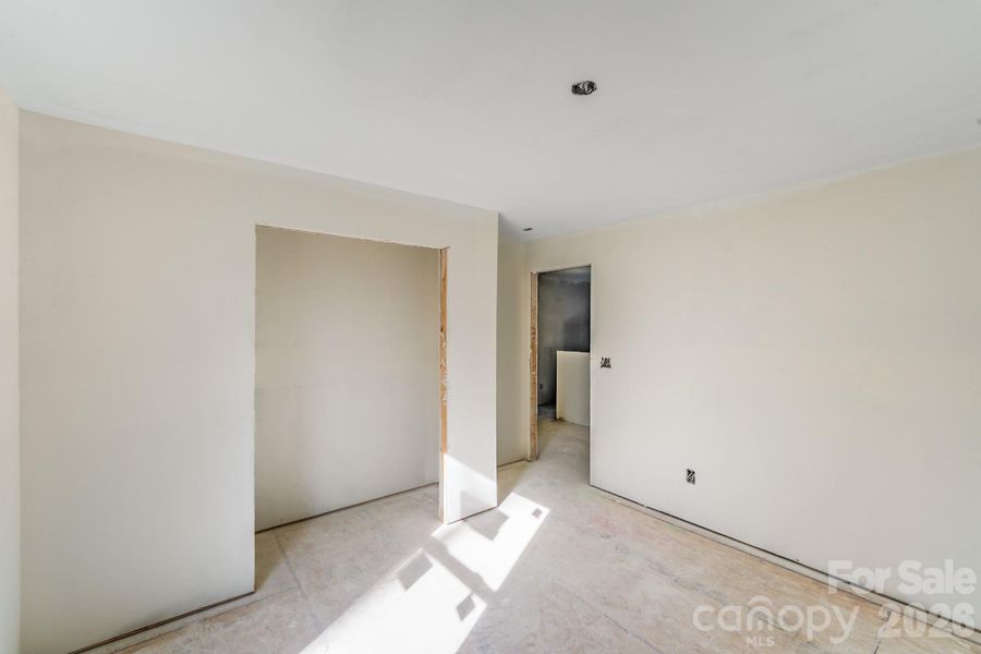 Image 23 of a home in .