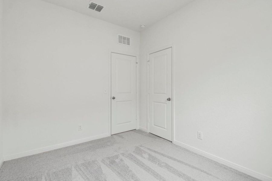 Spacious, unfurnished interior of a new home in Crossing at Givhans, Ridgeville (Image 7).