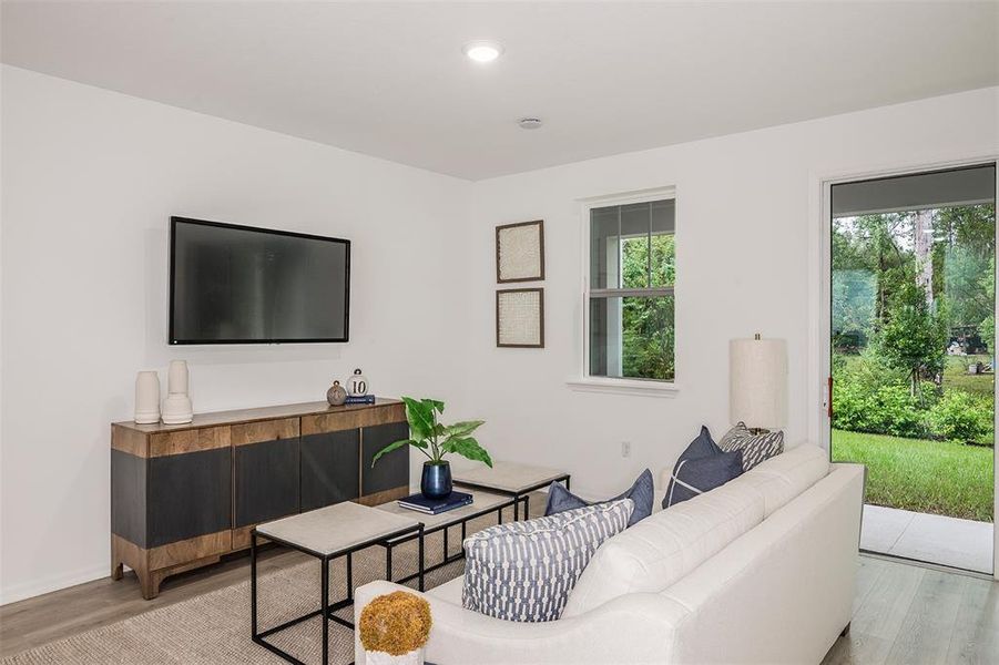 Furnished interior view inside a new home in Towns at Greenleaf, Oviedo (Image 8).