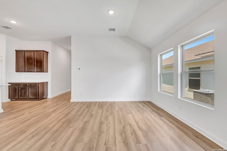 Spacious, unfurnished interior of a new home in Legacy Hills, San Antonio (Image 32).
