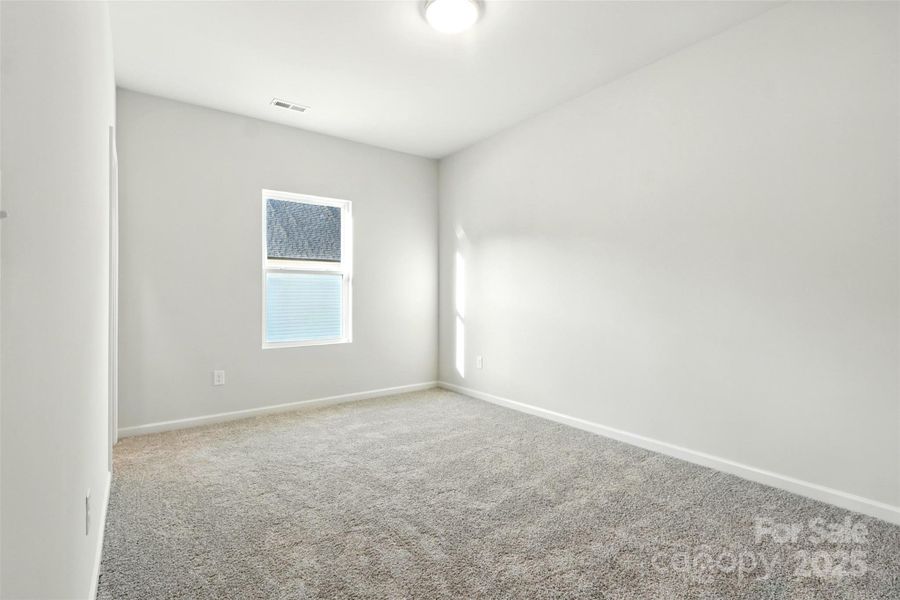 Spacious, unfurnished interior of a new home in , Granite Falls (Image 15).