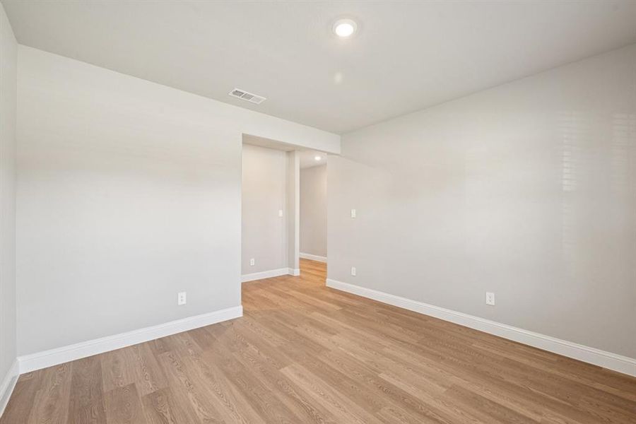 Spacious, unfurnished interior of a new home in Lakehaven - Signature Series, Farmersville (Image 20). Spacious, unfurnished interior of a new home in Lakehaven - Signature Series, Farmersville (Image 20).