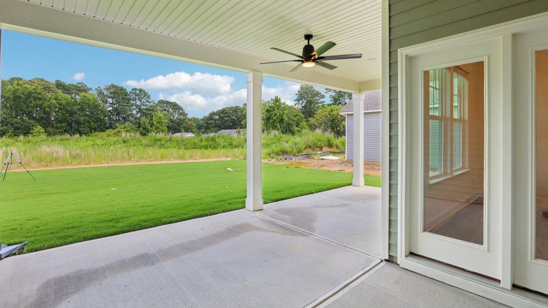 Representative furnished interior of a home built from the Pendleton by DRB Homes in Sidney Creek Single Family, Zebulon (Image 18).