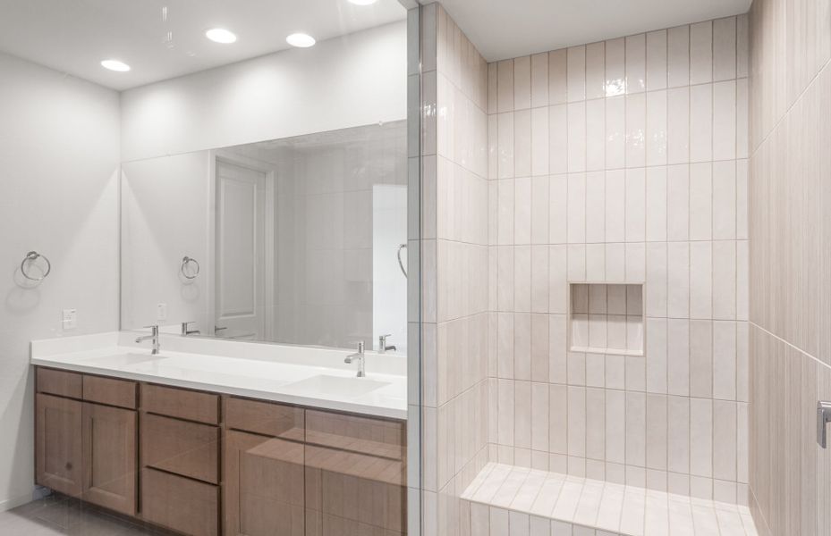 Furnished interior view inside a new home in Legado West, Queen Creek (Image 9).