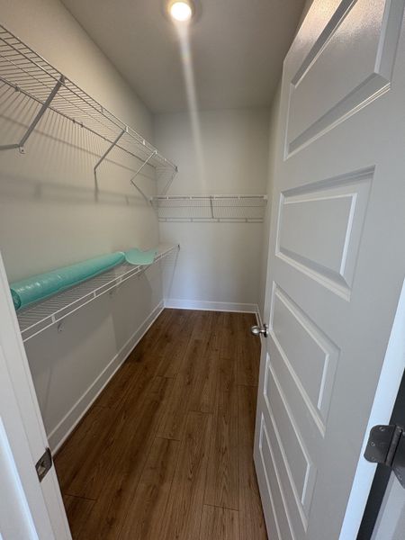 Spacious, unfurnished interior of a new home in Rookers Bend, Smyrna (Image 12).