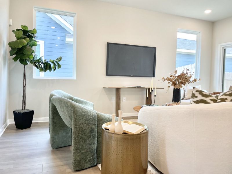 Representative furnished interior of a home built from the Blake by Ashton Woods in Rolling Glen, Hutto (Image 11).