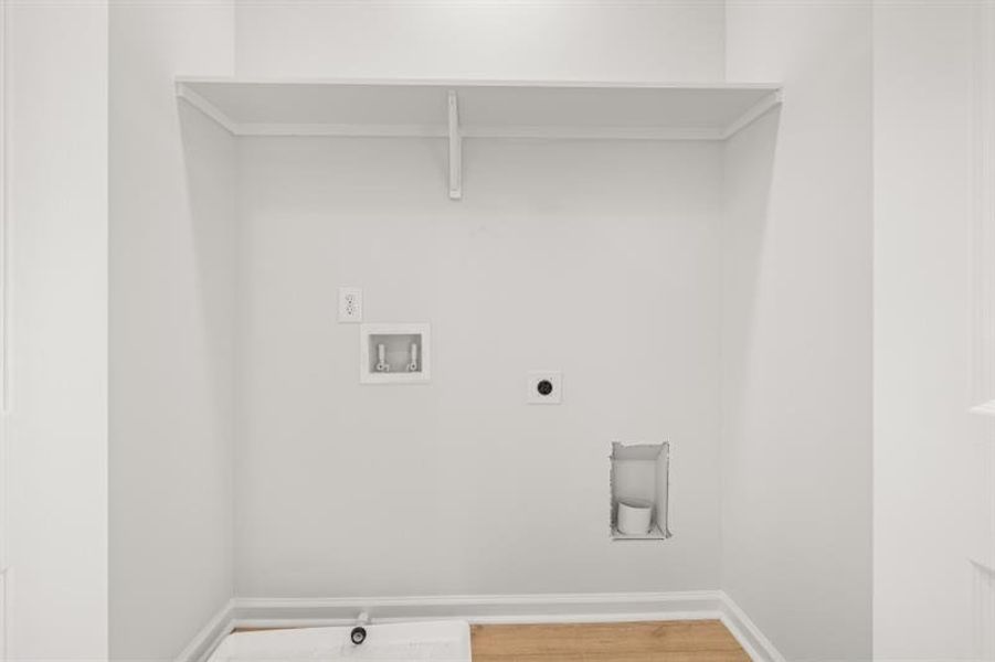 Spacious, unfurnished interior of a new home in , Snellville (Image 44).