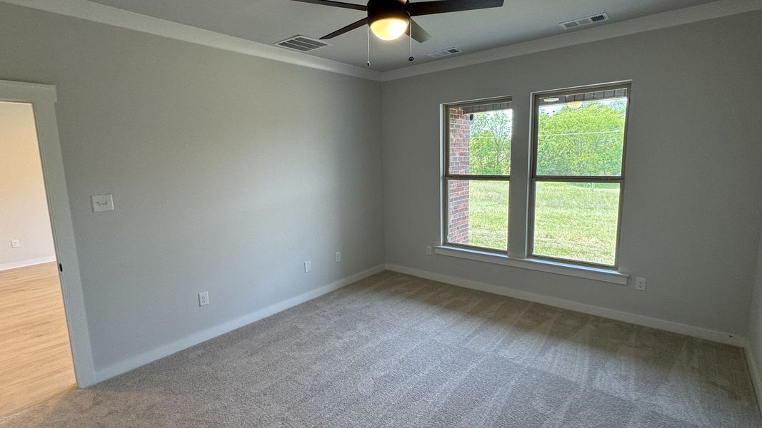 Spacious, unfurnished interior of a new home in The Greens at Legacy Townhomes, Springfield (Image 15).