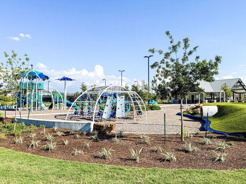 Community amenities in Marvida, Cypress (Image 38). Community amenities in Marvida, Cypress (Image 38).