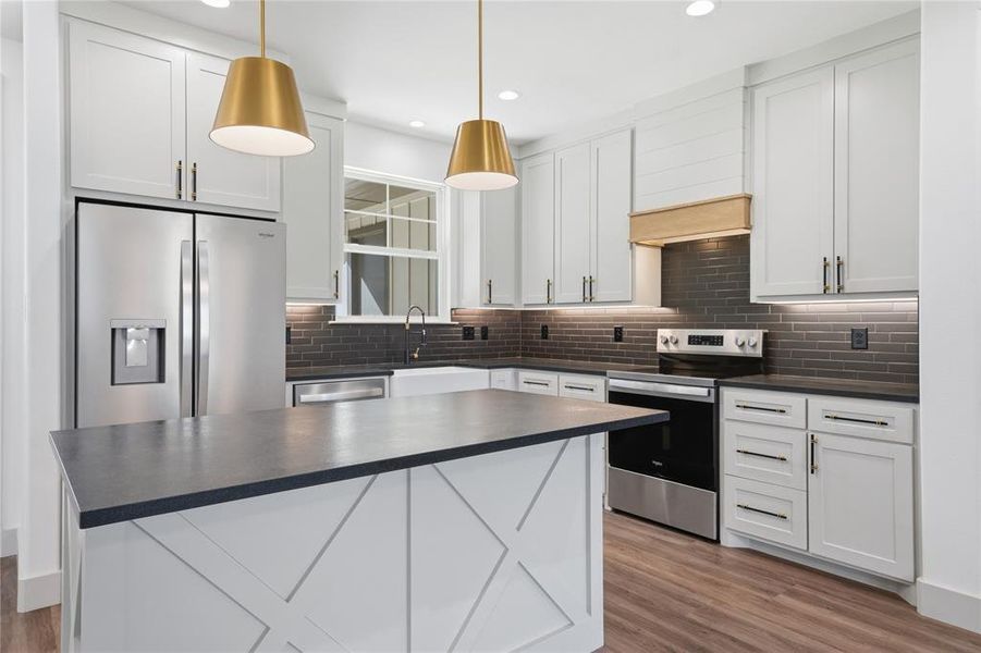 Furnished interior view inside a new home in , Mabank (Image 9). Furnished interior view inside a new home in , Mabank (Image 9).