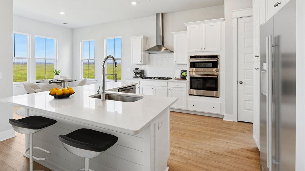 1778 Lawrence Kitchen 1of2 F1 100225