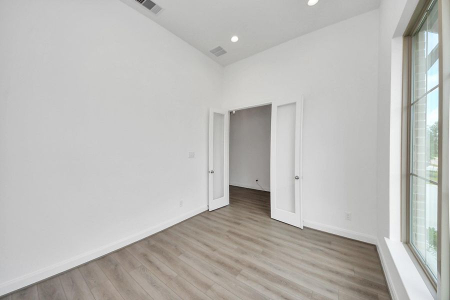 Spacious, unfurnished interior of a new home in Marvida, Cypress (Image 17).