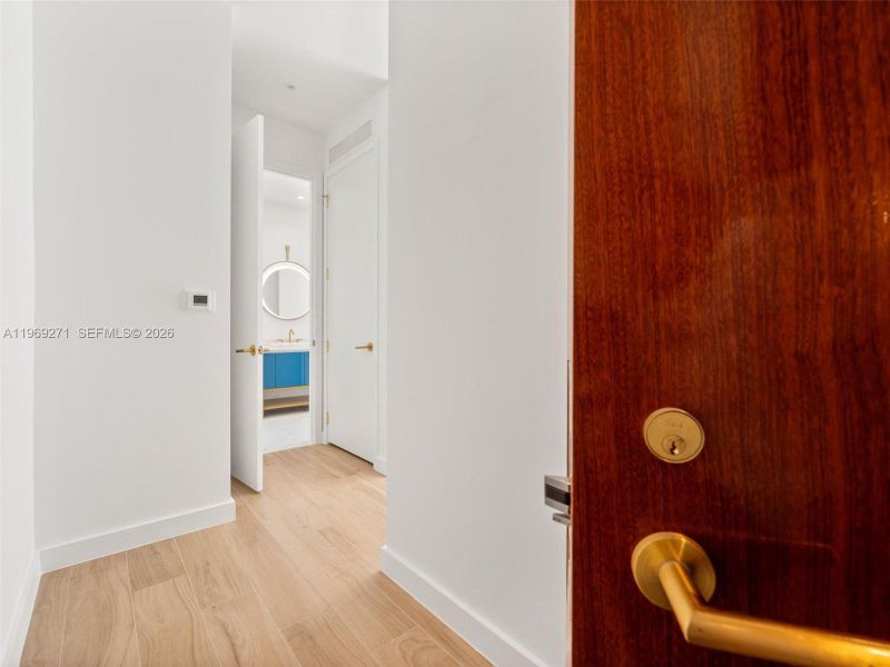 Spacious, unfurnished interior of a new home in Mr. C Residences, Miami (Image 36).