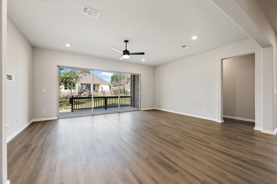 Representative unfurnished interior of a home built from the Maxwell by Ashton Woods in The Estates at La Cima, San Marcos (Image 45). Representative unfurnished interior of a home built from the Maxwell by Ashton Woods in The Estates at La Cima, San Marcos (Image 45).