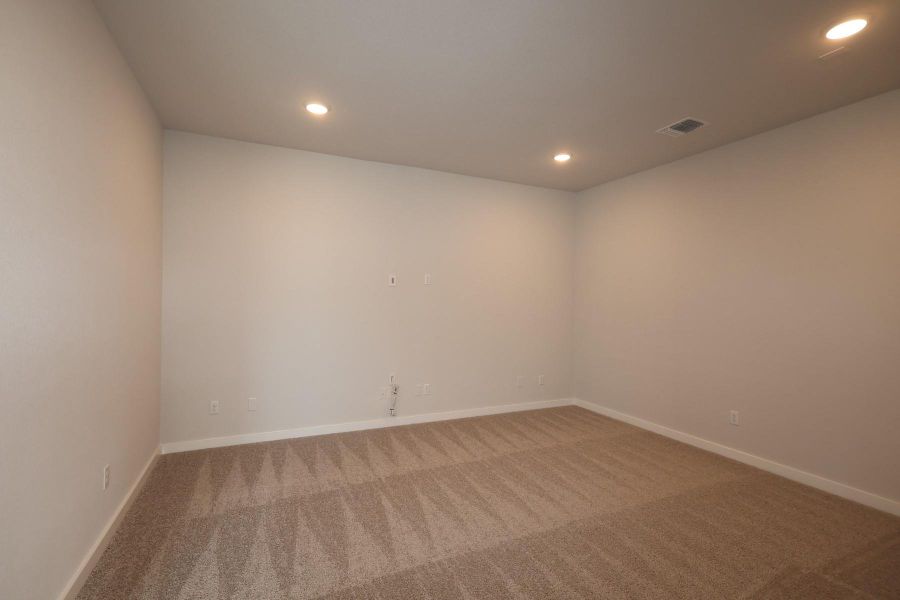 Spacious, unfurnished interior of a new home in Park Central, Georgetown (Image 14).