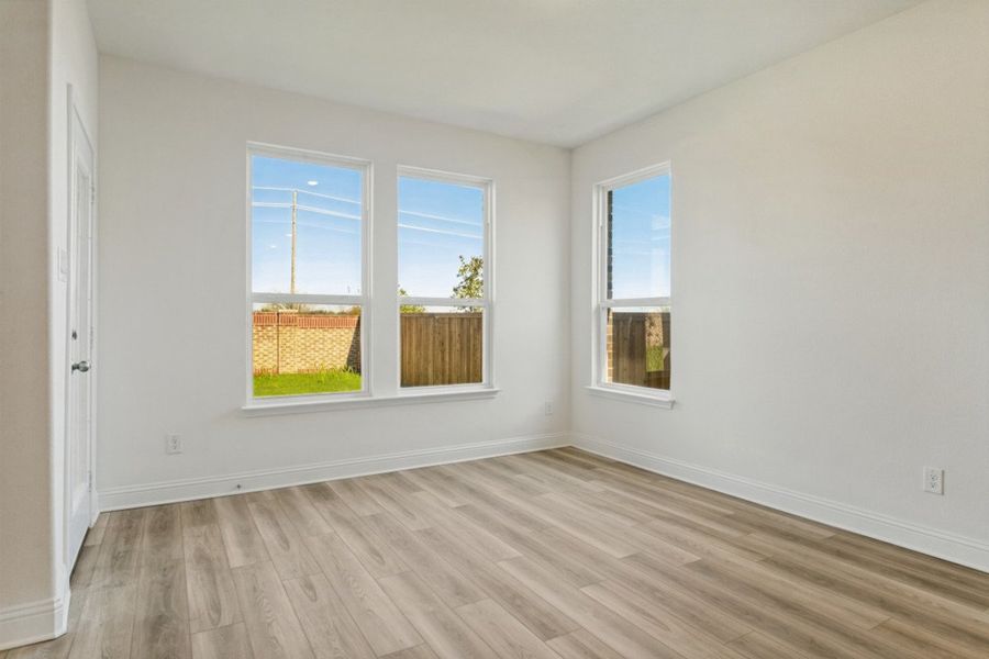Spacious, unfurnished interior of a new home in The Preserve Estates, Justin (Image 20).
