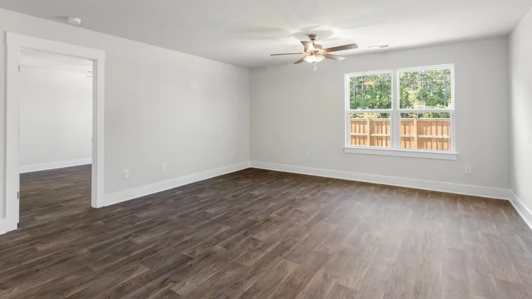 Spacious, unfurnished interior of a new home in Mariners Reach, Bolivia (Image 17). Spacious, unfurnished interior of a new home in Mariners Reach, Bolivia (Image 17).