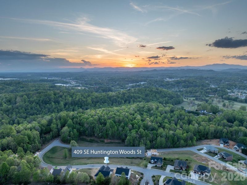 Image 44 of a home in .