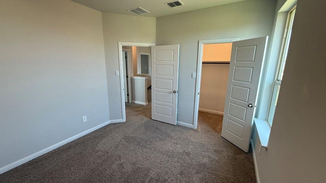 Representative unfurnished interior of a home built from the GREENVILLE by D.R. Horton in Saratoga, Granbury (Image 13). Representative unfurnished interior of a home built from the GREENVILLE by D.R. Horton in Saratoga, Granbury (Image 13).