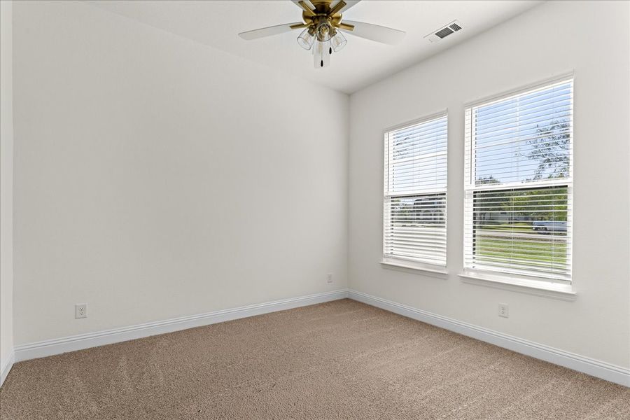Representative unfurnished interior of a home built from the The Braden II by Doug Parr Custom Homes in Kessler Farms, Brock (Image 50).