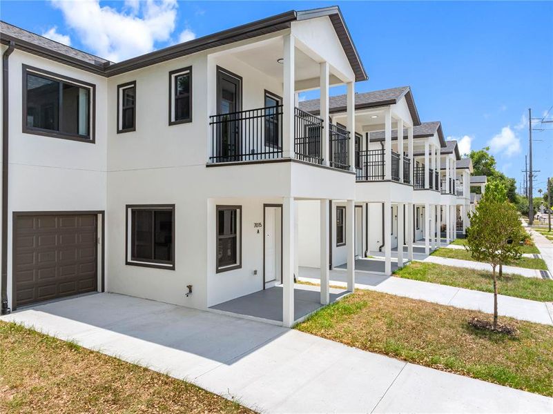 Exterior details and patio area of a home in , Tampa (Image 32).