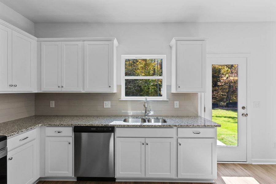 Furnished interior view inside a new home in Ironhorse, Dickson (Image 7).