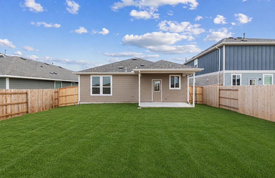 Exterior details and patio area of a home in Patterson Ranch, Georgetown (Image 24).