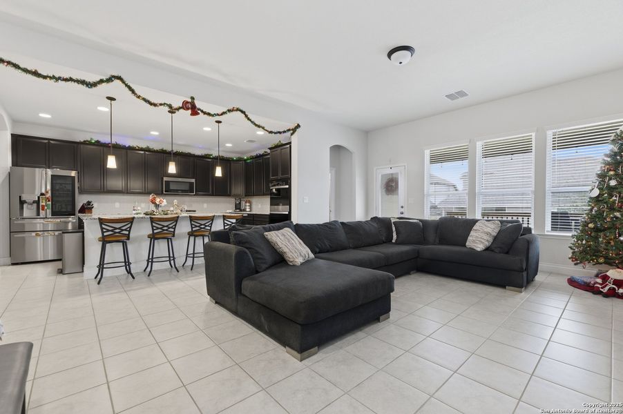 Furnished interior view inside a new home in , San Antonio (Image 15). Furnished interior view inside a new home in , San Antonio (Image 15).