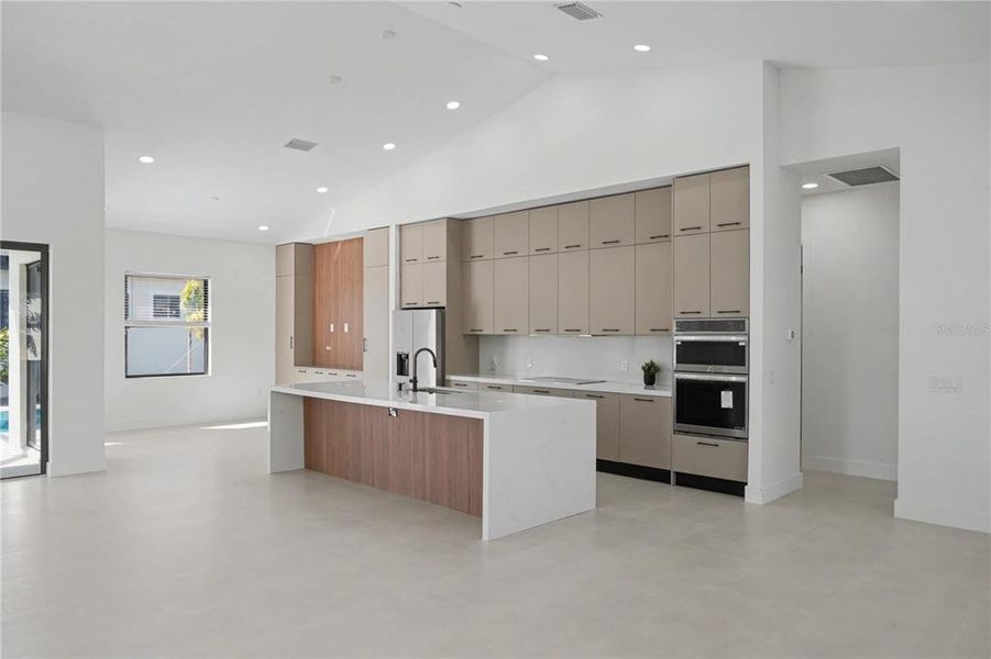 Furnished interior view inside a new home in , Port Charlotte (Image 9).