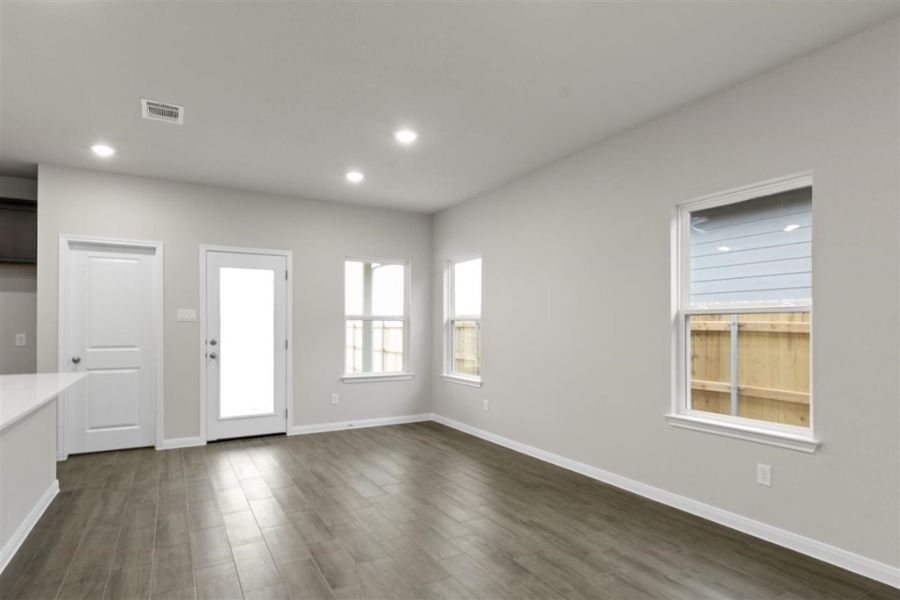Representative unfurnished interior of a home built from the Ford by Pacesetter Homes in Village at Manor Commons, Manor (Image 14).