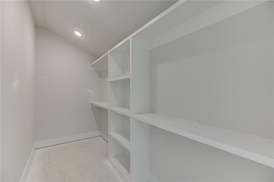 Spacious, unfurnished interior of a new home in , Buford (Image 19).