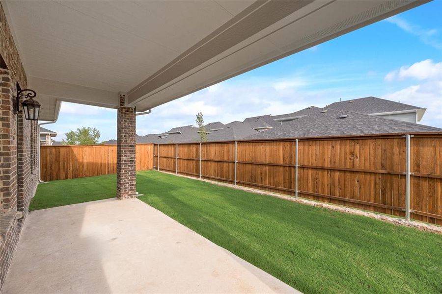 Image 36 of a home in Bayside.