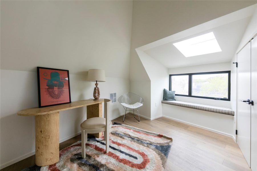 Furnished interior view inside a new home in , Austin (Image 13).