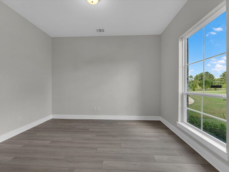 Spacious, unfurnished interior of a new home in Clopton Farms, Montgomery (Image 16). Spacious, unfurnished interior of a new home in Clopton Farms, Montgomery (Image 16).