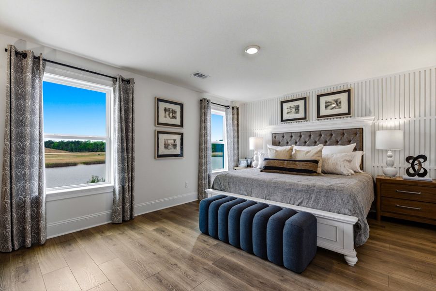 Representative furnished interior of a home built from the Ivey by Beazer Homes in Northbrook, Murrells Inlet (Image 15).