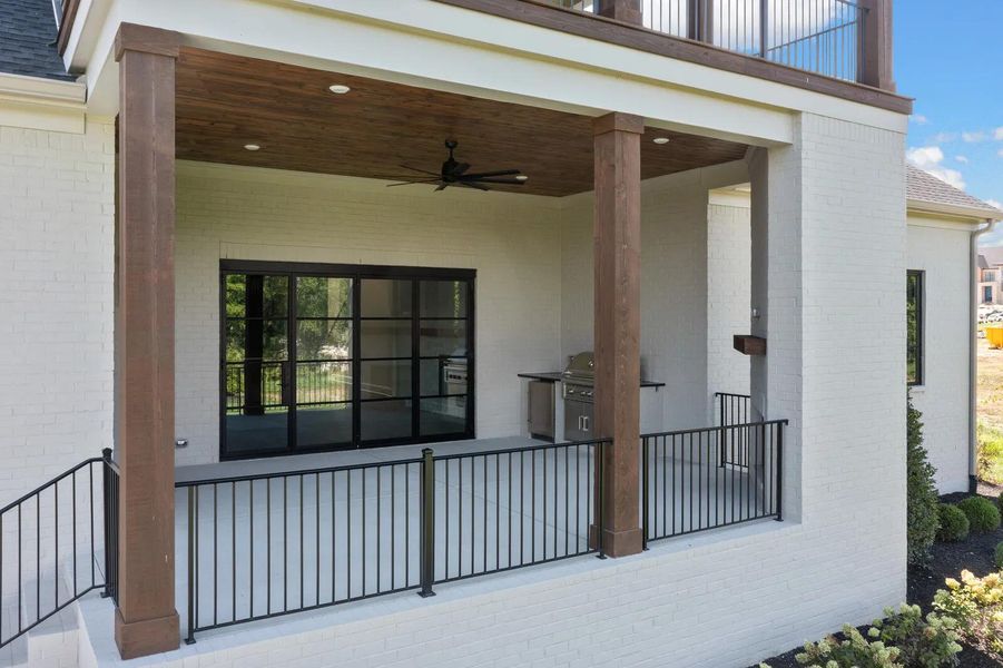 The Dresden H Outdoor Living Area The Dresden H Outdoor Living Area