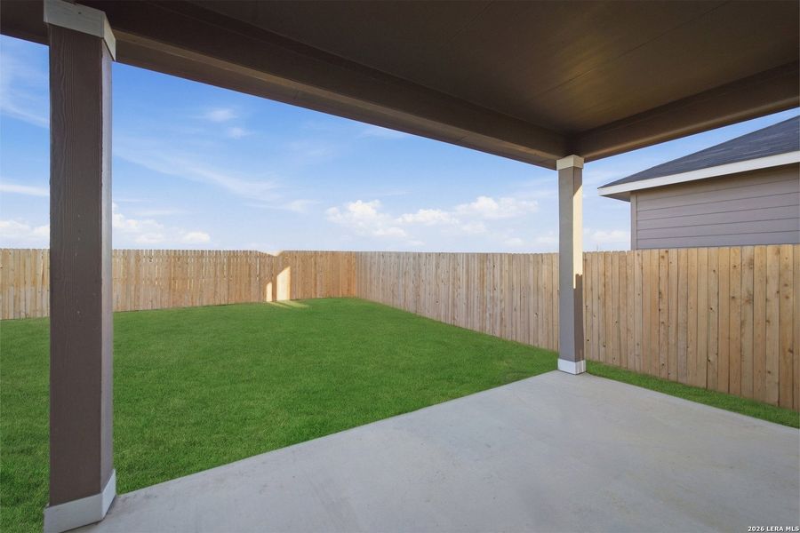 Exterior details and patio area of a home in Garden Grove, San Antonio (Image 4).