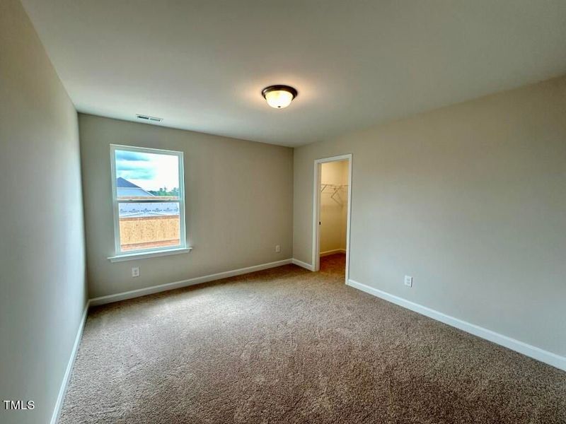 Spacious, unfurnished interior of a new home in Glenmere, Knightdale (Image 90). Spacious, unfurnished interior of a new home in Glenmere, Knightdale (Image 90).