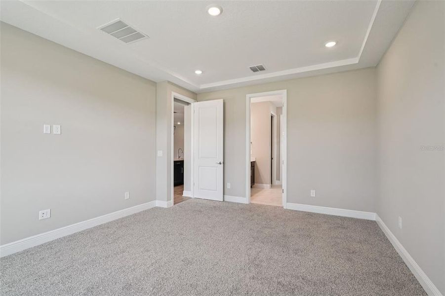 Spacious, unfurnished interior of a new home in Legends Preserve - Signature Series, Daytona Beach (Image 30). Spacious, unfurnished interior of a new home in Legends Preserve - Signature Series, Daytona Beach (Image 30).