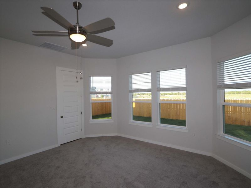 Spacious, unfurnished interior of a new home in Estancia West, Manchaca (Image 21). Spacious, unfurnished interior of a new home in Estancia West, Manchaca (Image 21).