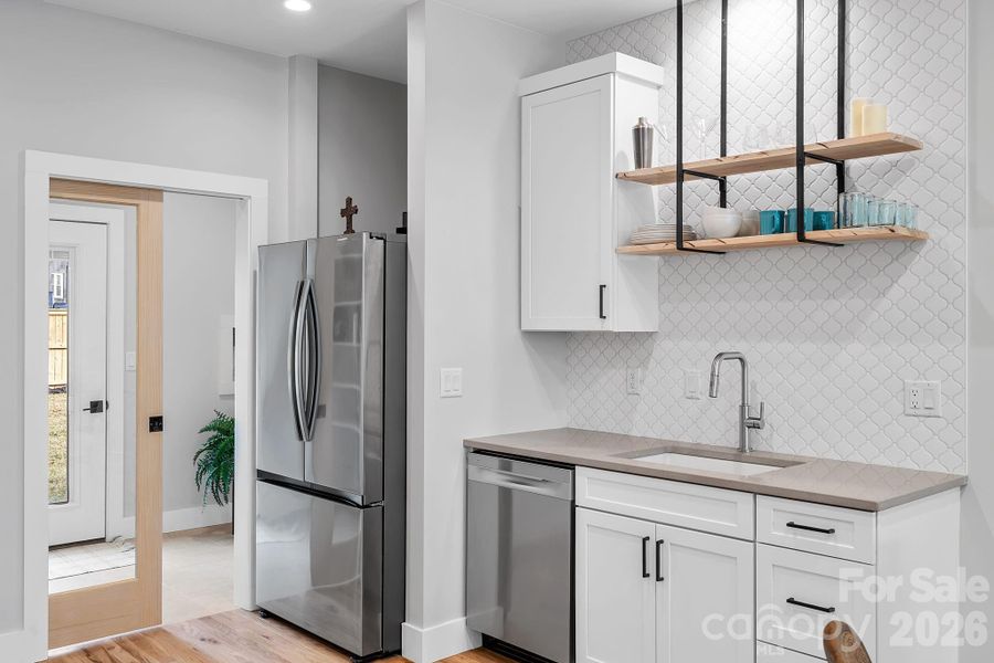 Similar Unit-Designer Finishes