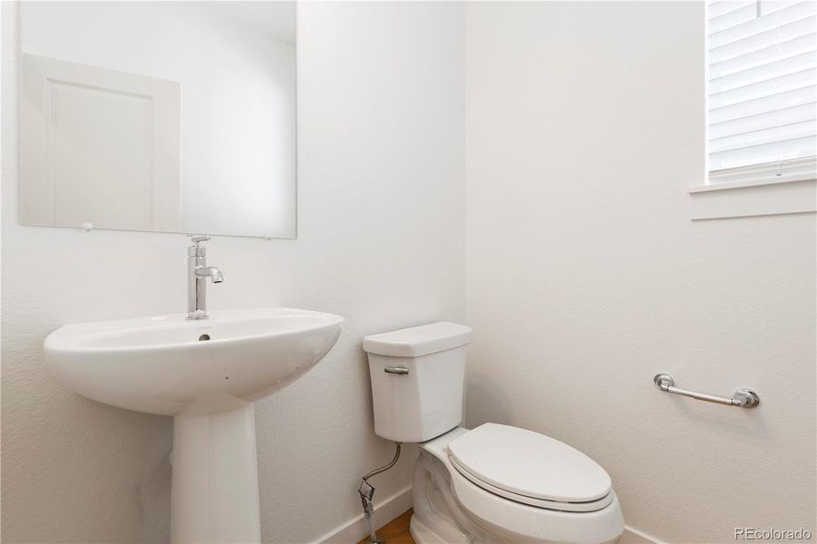 Main level powder room