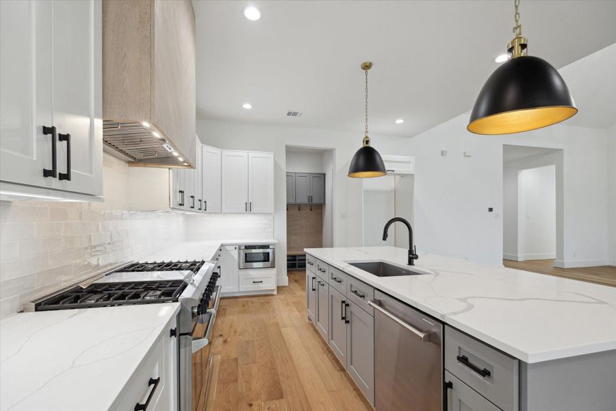 Furnished interior view inside a new home in Artavia, Conroe (Image 5). Furnished interior view inside a new home in Artavia, Conroe (Image 5).