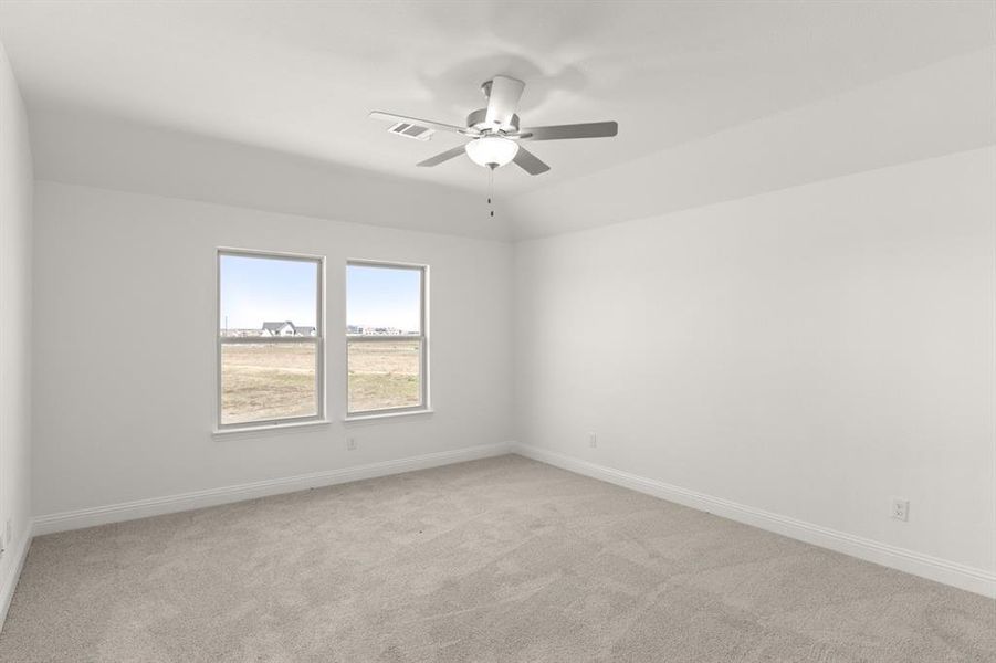 18_19. 512 Pinnacles - Game Large