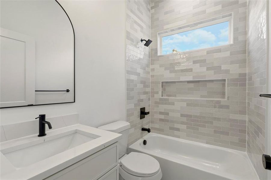 Furnished interior view inside a new home in , Dallas (Image 6). Furnished interior view inside a new home in , Dallas (Image 6).