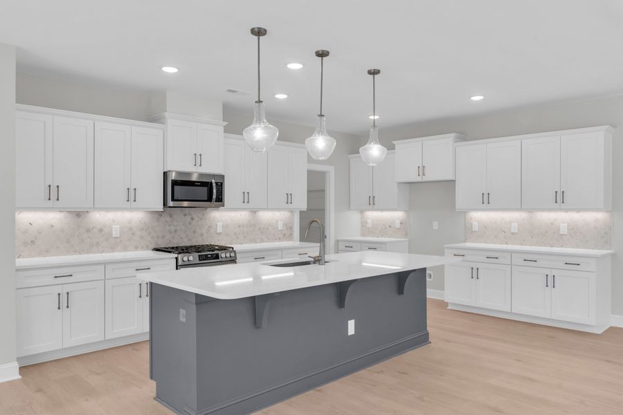 Representative furnished interior of a home built from the The Seagrass by RobuckHomes in East & Mason, Wilmington (Image 6). Representative furnished interior of a home built from the The Seagrass by RobuckHomes in East & Mason, Wilmington (Image 6).