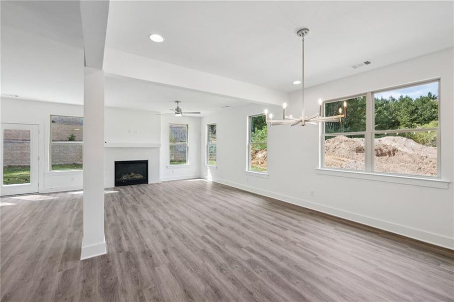 Spacious, unfurnished interior of a new home in , Atlanta (Image 13).