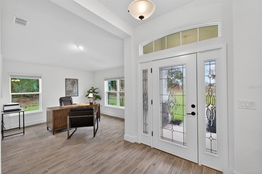 Furnished interior view inside a new home in Hill Country Estates, Dade City (Image 4).